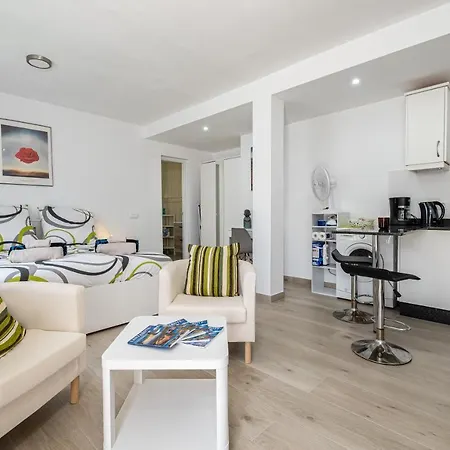 Casita Emma شقة *